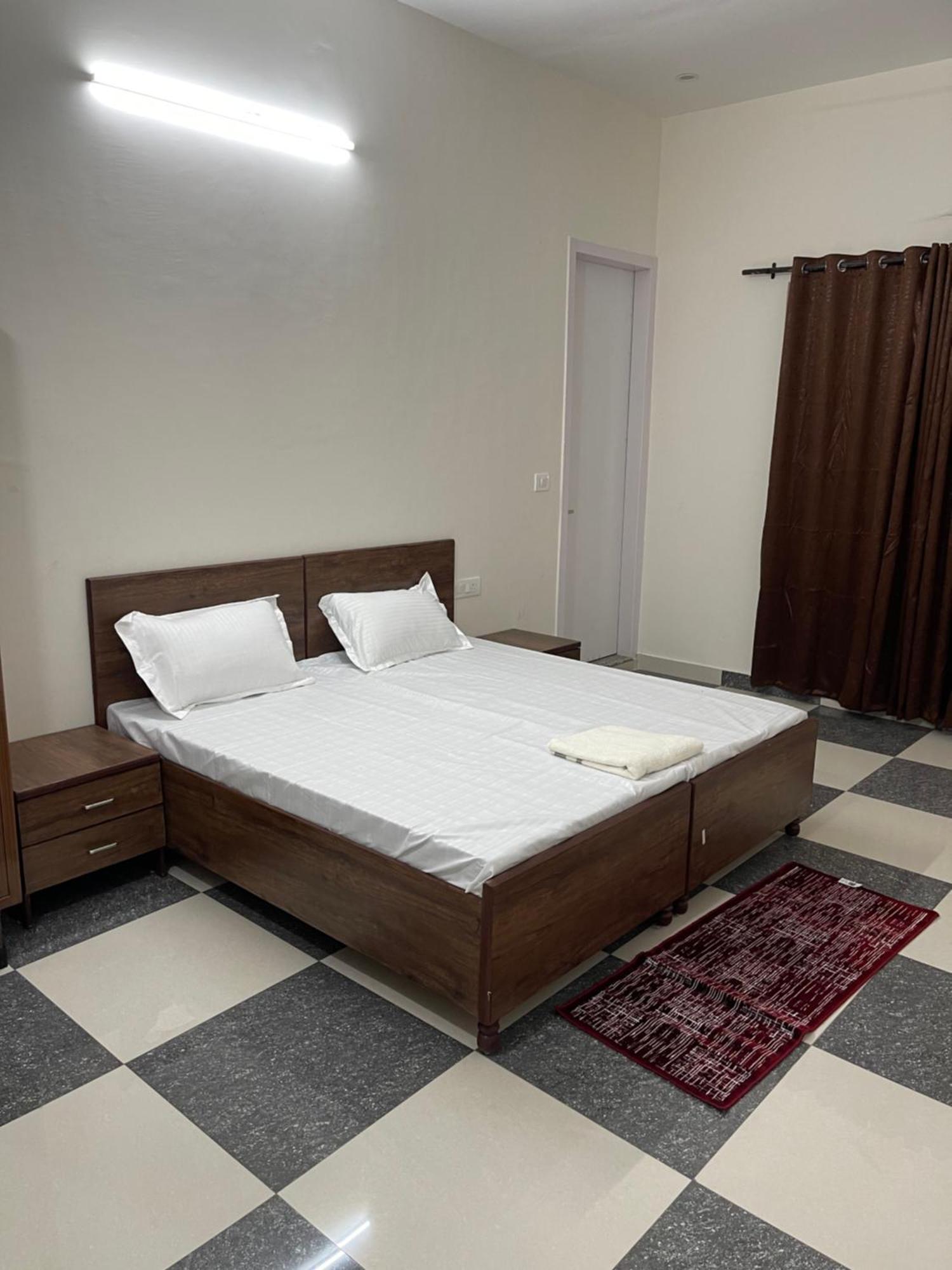 Hotel Shrinath Residency Greater Noida Exterior foto